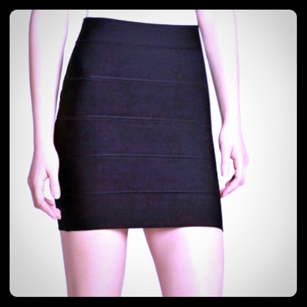 BCBG MAXAZRIA bandage M mini skirt NWT
